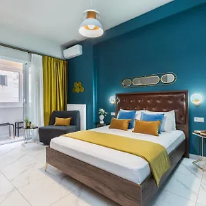 Black Onyx Comfort - Timeless Design In A Heritage Building Διαμέρισμα